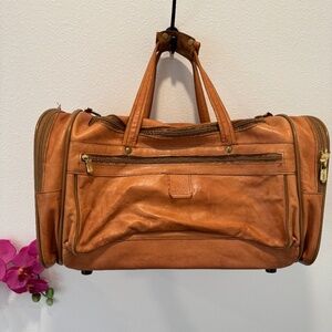 Hartman Vintage Leather Duffle Gym Bag